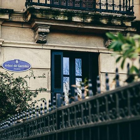 Guest House Ibaia Et Arramak Сан Себастиан Екстериор снимка