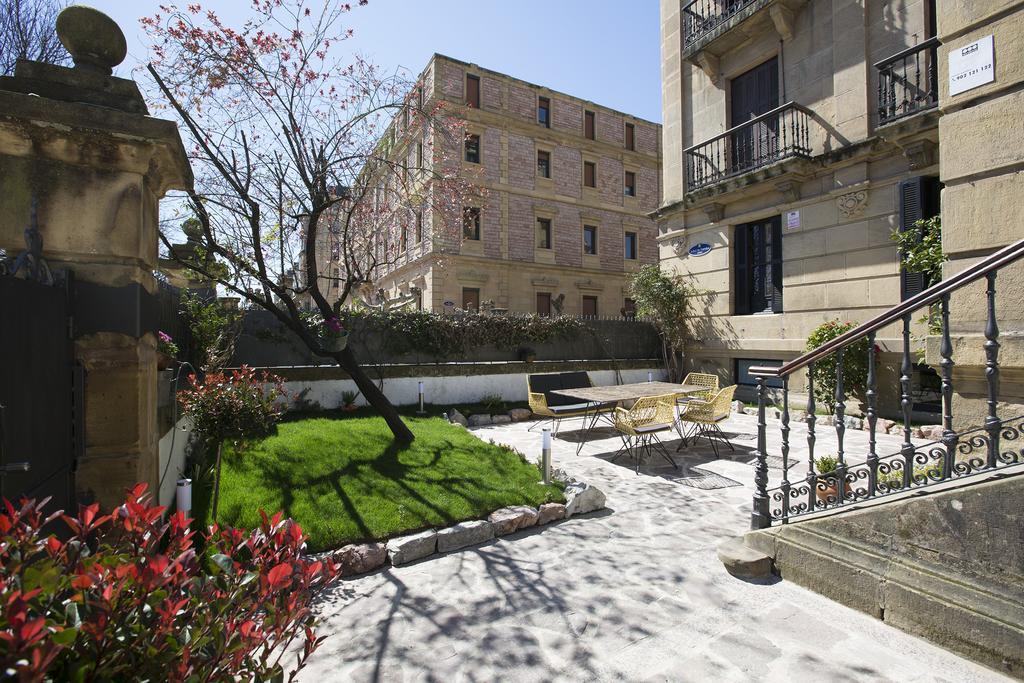 Guest House Ibaia Et Arramak Сан Себастиан Екстериор снимка