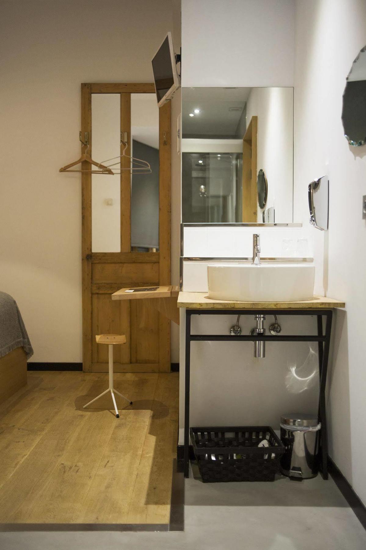 Guest House Ibaia Et Arramak Сан Себастиан Екстериор снимка